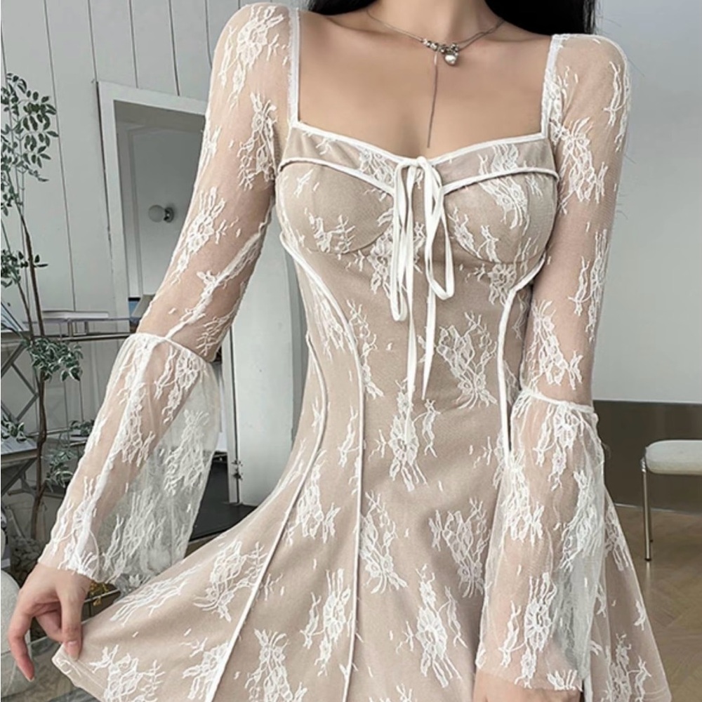 NWOT Beige/white dress